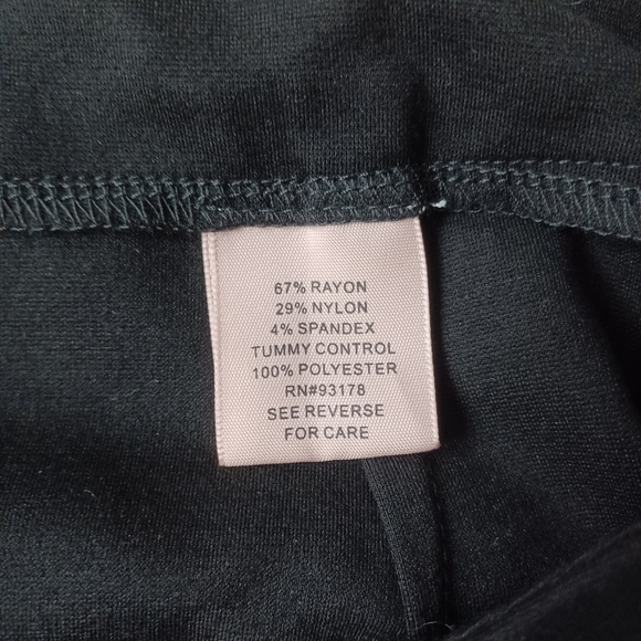 Philosophy Tummy Control Skirt Size Small Black NWT - Picture 4 of 11